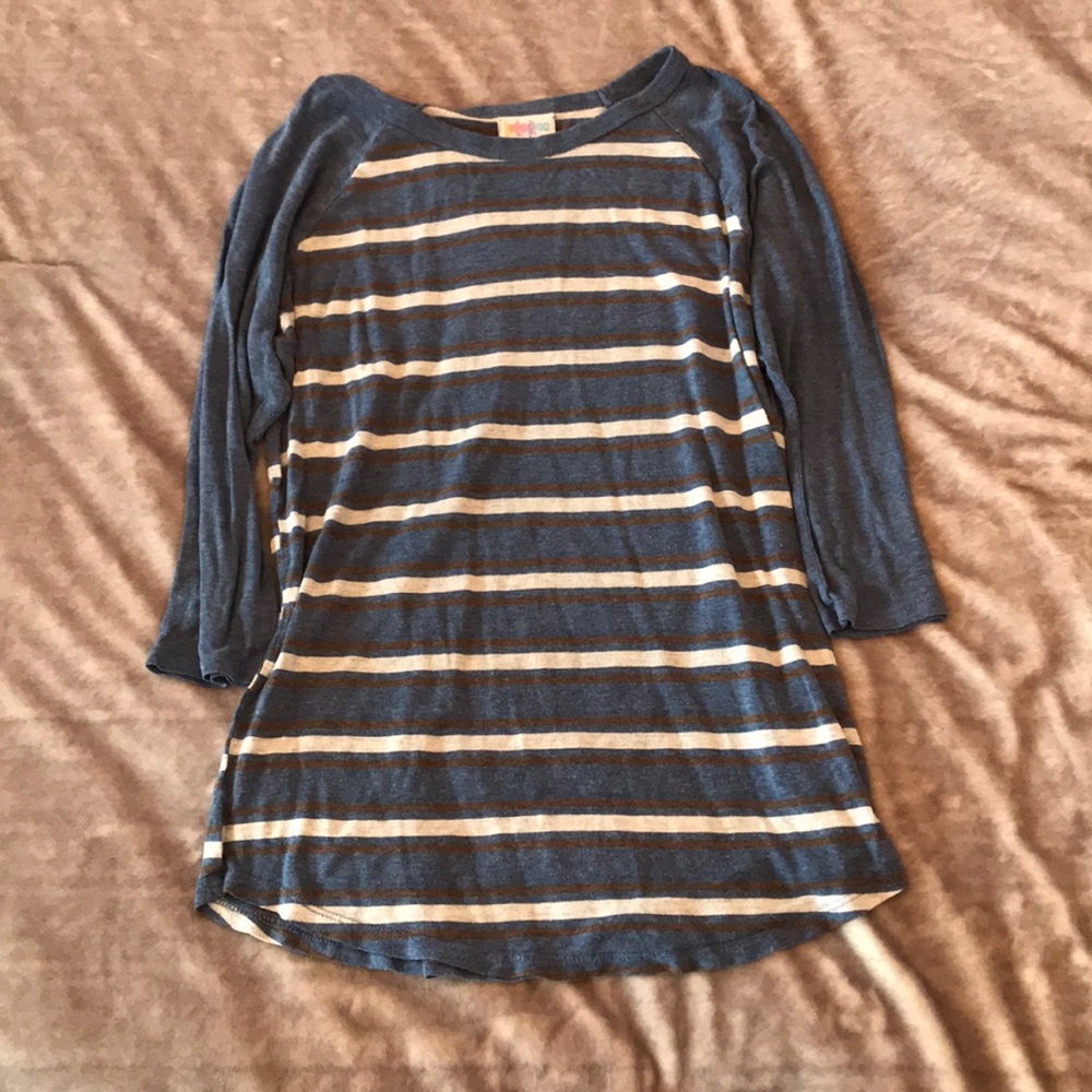 Lularoe Randy Tee